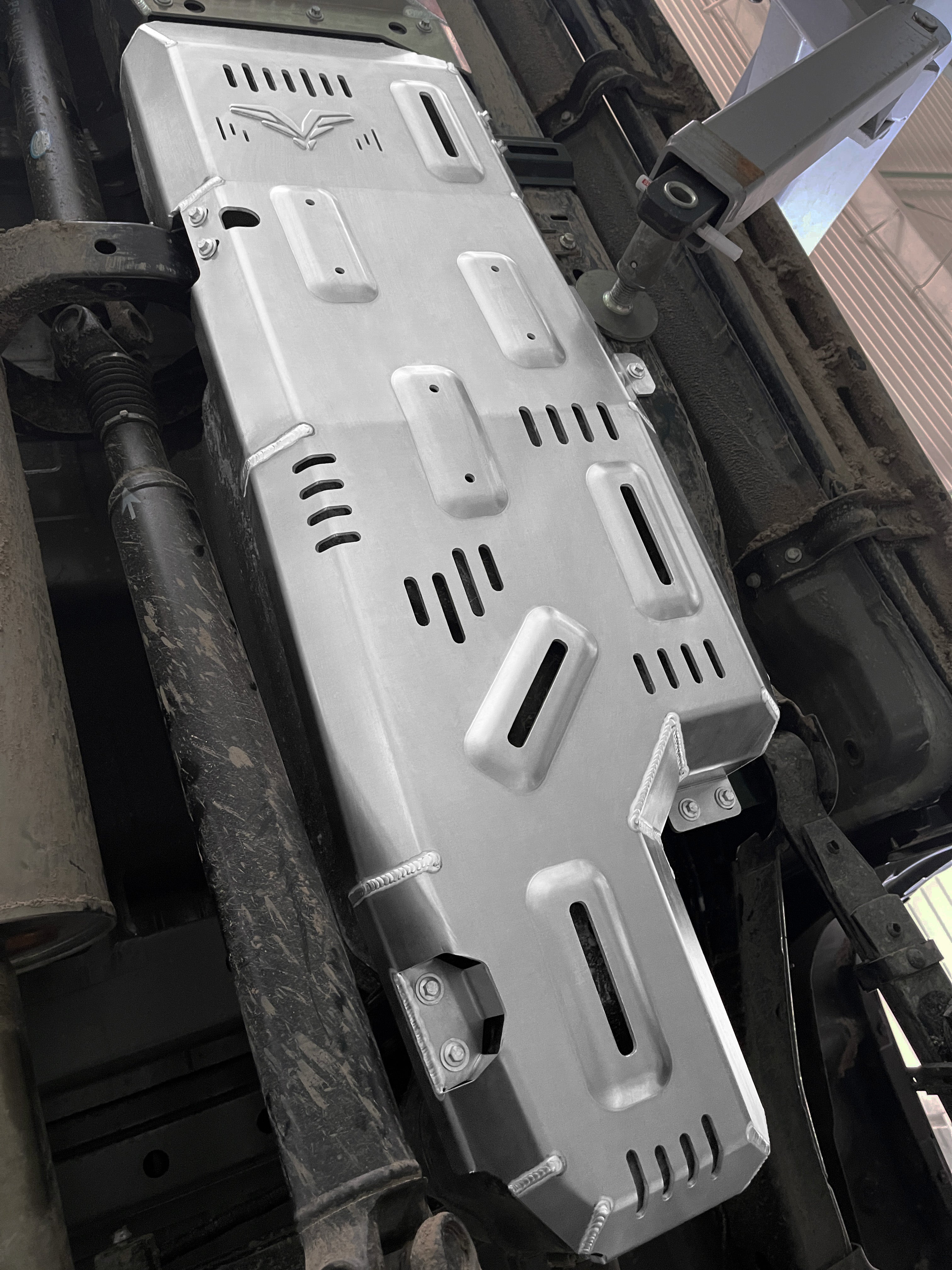FK Al-Mg Alloy Fuel Tank Skid Plate|JMC GRAND AVENUE  (2023-present) - 0